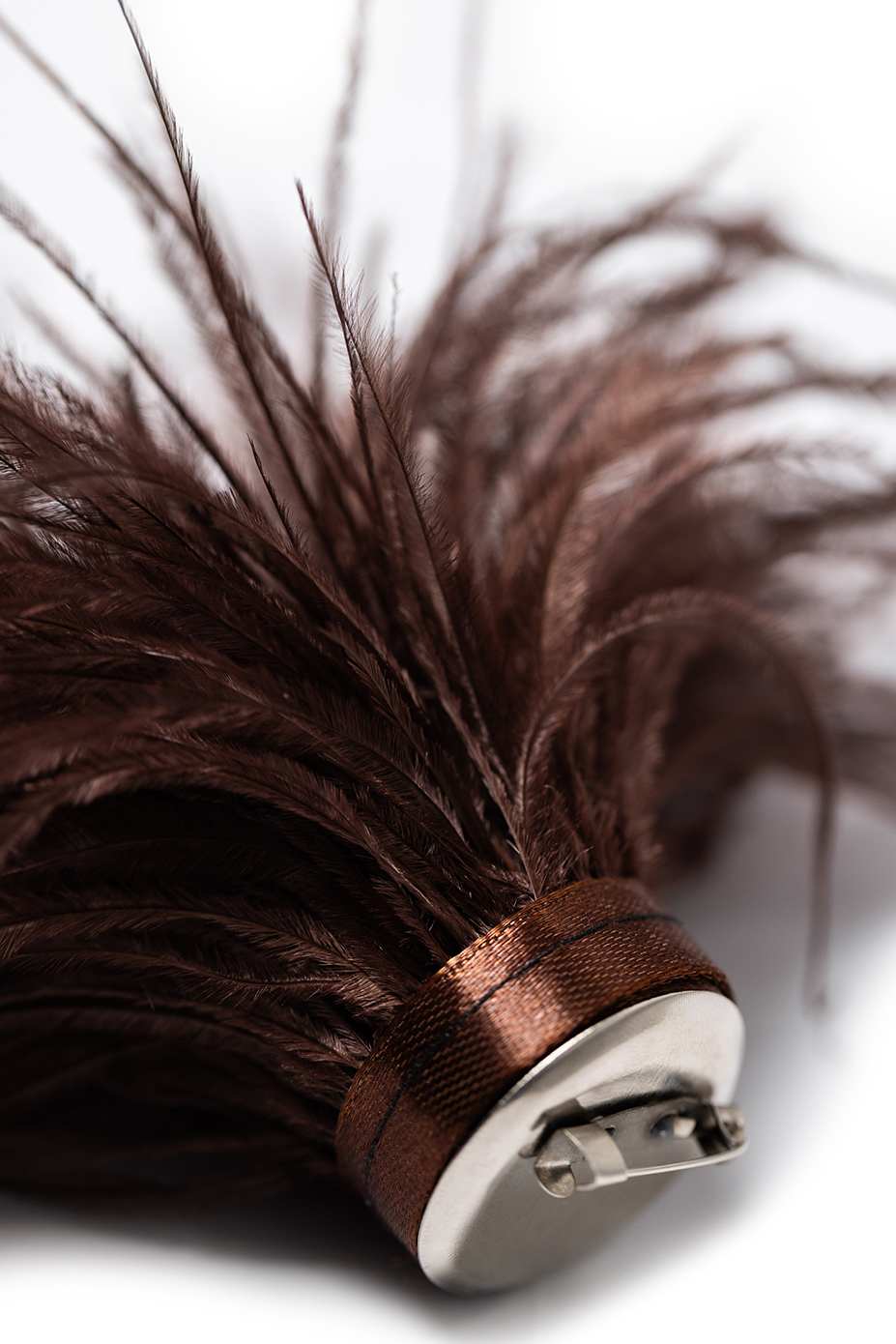 Брошка з страусиного пір'я MIRA